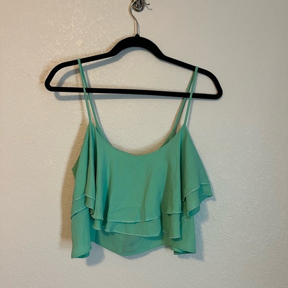 Tops - NWT mint green ruffled crop top